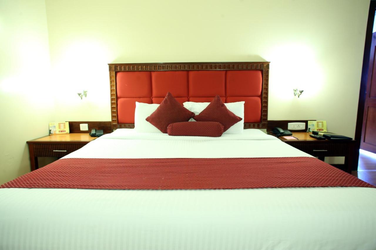 Joys Palace Hotel Thrissur Exteriér fotografie
